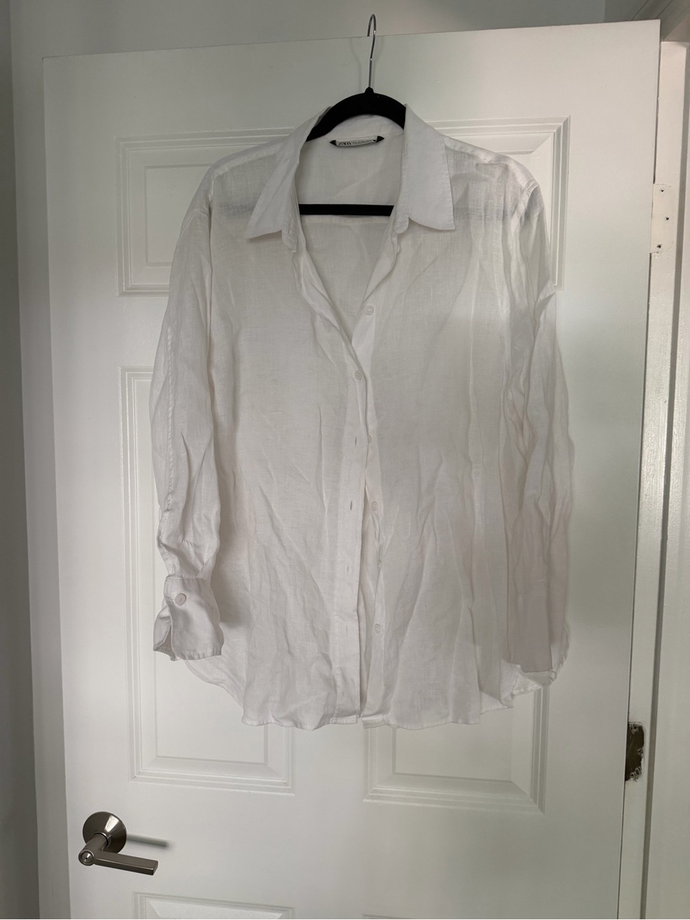 Zara White Lightweight Women's Button-Down Shirt